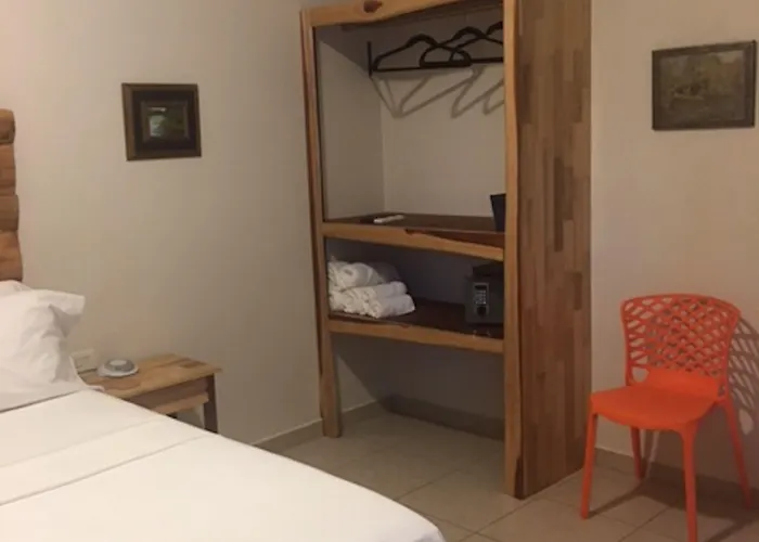 North Hotel 4*